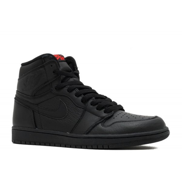 AIR JORDAN 1 RETRO HIGH OG TRIPLE BLACK  Schuhe 555088 022