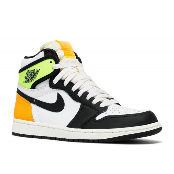 AIR JORDAN 1 RETRO HIGH OG VOLT GOLD  Schuhe 555088 118