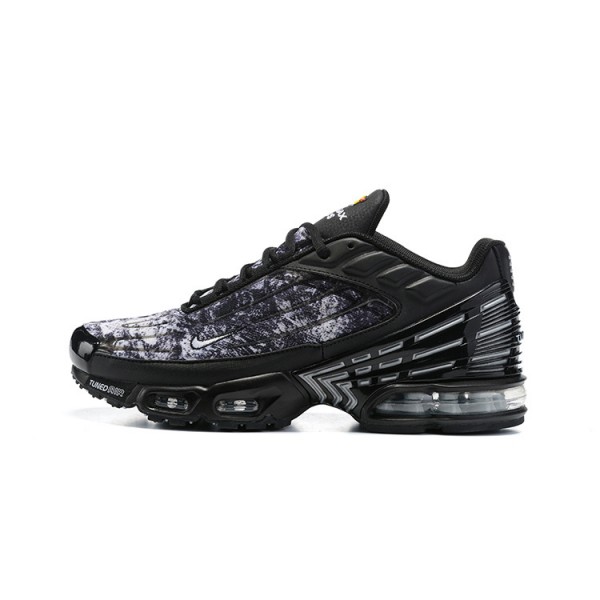 Nike Air Max Plus 3 Herren Schwarz Weiß DO6386-001 Schuhe