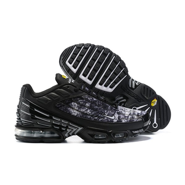 Nike Air Max Plus 3 Herren Schwarz Weiß DO6386-001 Schuhe