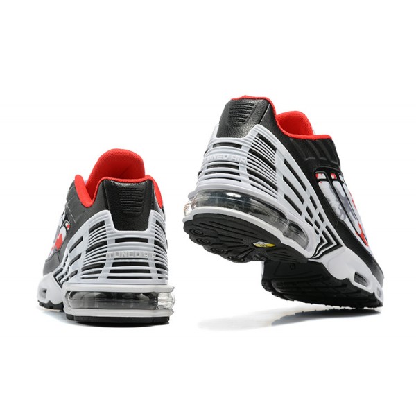 Nike Air Max Plus 3 Herren Schwarz Und Rot Schuhe