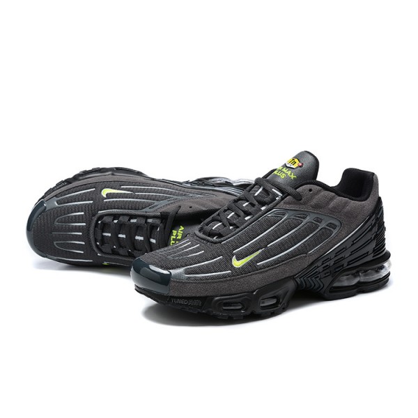 Nike Air Max Plus 3 Herren Grau Schwarz FQ2387-001 Schuhe